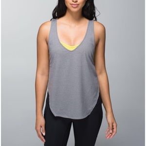 Lululemon seek the Heat tank top size 6